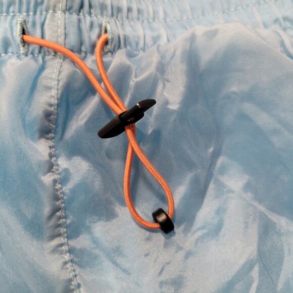 Nike Icon Clash Tempo Luxe Mid Rise Running Shorts Size Medium - Picture 7 of 14